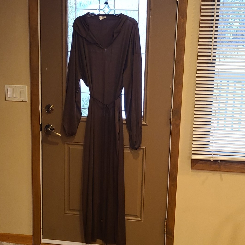 Costume